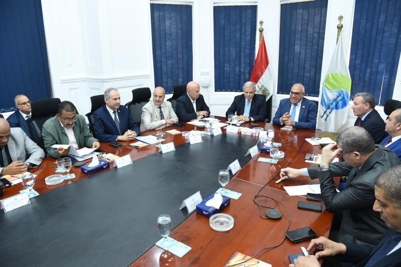 تعاون موسع بين القابضة لمياه الشرب والهيئة العربية للتصنيع لتوطين صناعة مكونات المياه والصرف الصحي