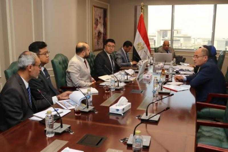 وزير الكهرباء يتابع مستجدات الموقف التنفيذي لأعمال توفير التغذية الكهربائية لمشروعات الدلتا الجديدة