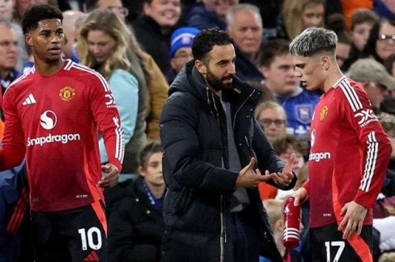 راشفورد يختار رقم قميصه مع برشلونة