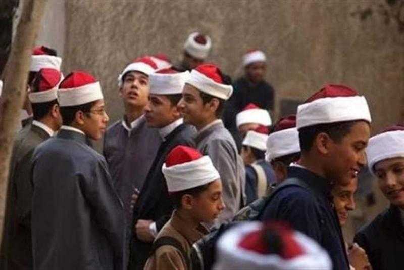 اليوم طلاب الدور الثانى بالأزهر يؤدون امتحانات الفيزياء والرياضيات والقرآن