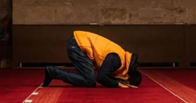 كيف أحافظ على صلاة الفجر؟.. أمين الفتوى يجيب