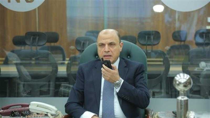 محافظ كفر الشيخ : رصف 100 طريق ..وتوفير 4225 فرصة عمل ببلطيم ومطوبس