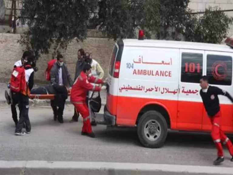 الهلال الأحمر الفلسطيني: 5 شهداء وأكثر من 15 مصابًا جراء قصف الاحتلال مواصي خان يونس
