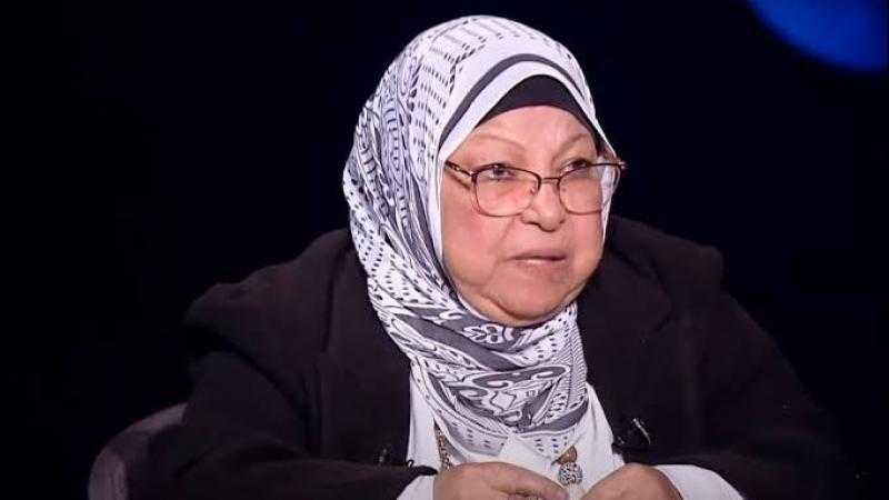 أول رد من سعاد صالح بعد الهجوم عليها بسبب فتوى الحشيش