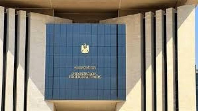 الخارجية: ننسق مع قنصليتنا ببنغازي لنقل جثامين ضحايا غرق قارب قبالة سواحل طبرق