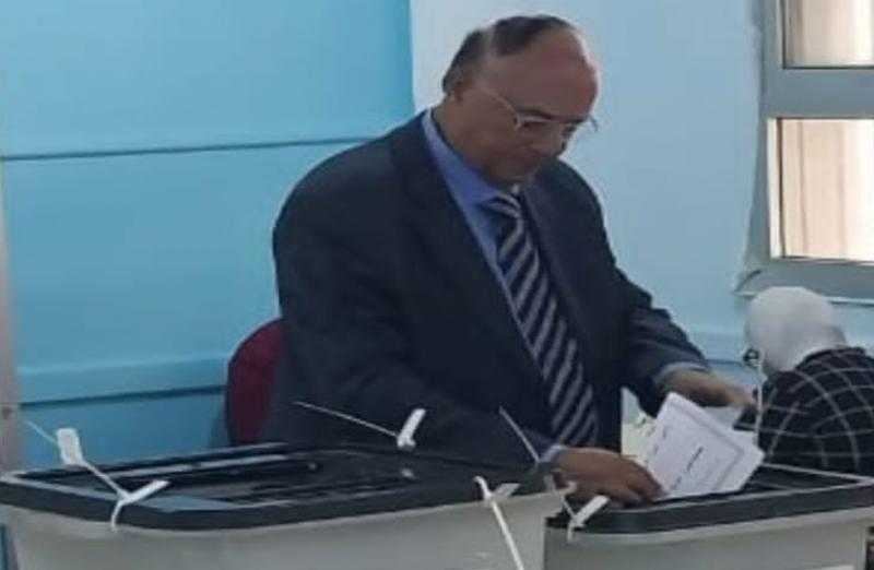‎رئيس القومي لحقوق الإنسان يدلي بصوته في انتخابات مجلس الشيوخ