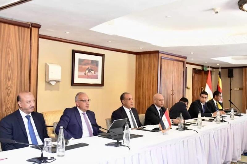 وزير الري يشارك في الاجتماع المنعقد بين وزراء الخارجية المصري والأوغندي