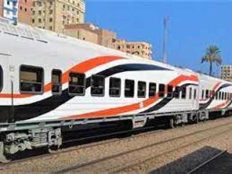السكة الحديد تشغل اليوم خدمة جديدة بين إيتاي البارود والسادات.. تفاصيل