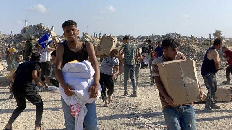 إسرائيل تعلن أنها ستسمح جزئيا بدخول السلع التجارية مجددا إلى غزة