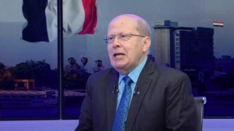 عبدالحليم قنديل: الجانب الفلسطيني من معبر رفح غير صالح للاستخدام