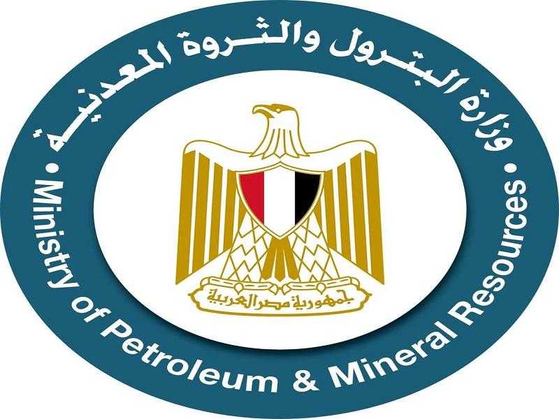وزير البترول يكلف محمد داود بمهام مدير عام الإعلام بالوزارة