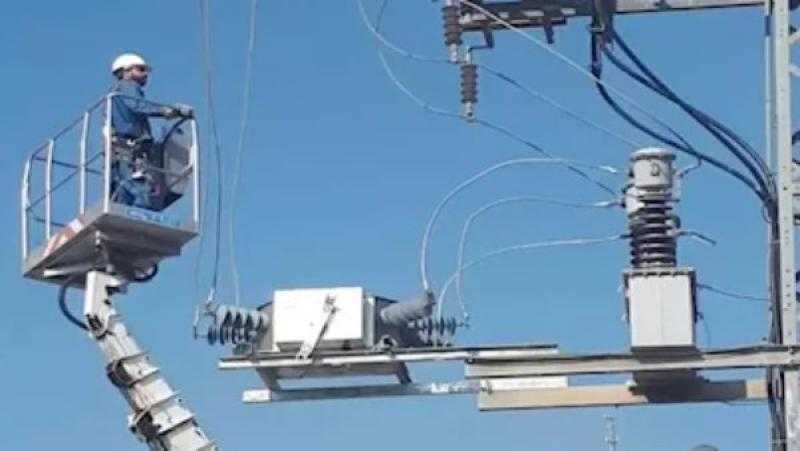 اليوم.. فصل الكهرباء 3 ساعات عن 20 قرية ومنطقة بكفر الدوار