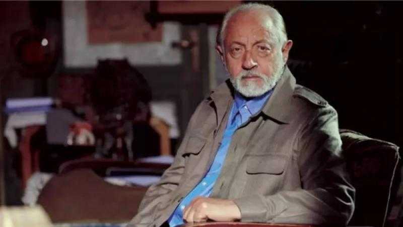 صديق العمر.. عبد العزيز مخيون ينعي سيد صادق بكلمات مؤثرة