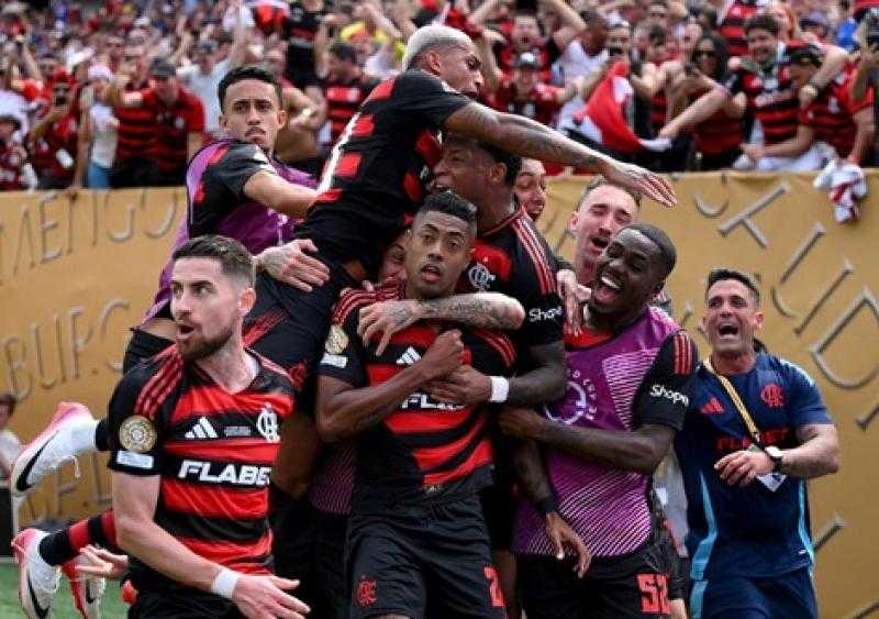فلامينجو يعزز صدارته للدوري البرازيلي بالفوز على ميراسول