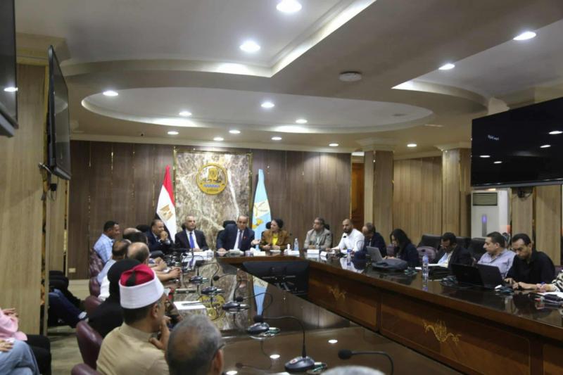 محافظة كفرالشيخ: استعدادات مبكرة لمجابهة نوبات تلوث الهواء الحادة المنتجة للسحابة السوداء
