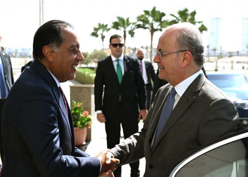 مدبولي: استمرار مصر في تقديم مختلف أوجه الدعم اللازم لقطاع غزة من خلال معبر رفح