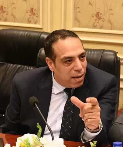 الصافي عبد العال: توجيهات الرئيس بصرف رواتب فبراير قبل رمضان تؤكد دعم المواطن وتعزيز الحماية الاجتماعية