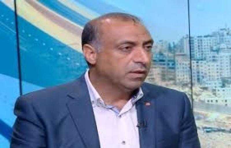 أيمن الرقب: الضفة الغربية تُقتل ببطء.. والاحتلال يسيطر على 80% من مساحتها