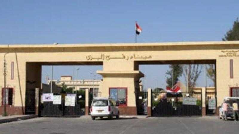 الهلال الأحمر: زيارة رئيس الحكومة الفلسطينية للعريش فرصة لرؤية حجم الشاحنات