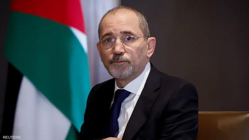 الخارجية الأردنية: تجويع الفلسطينيين في غزة جريمة حرب