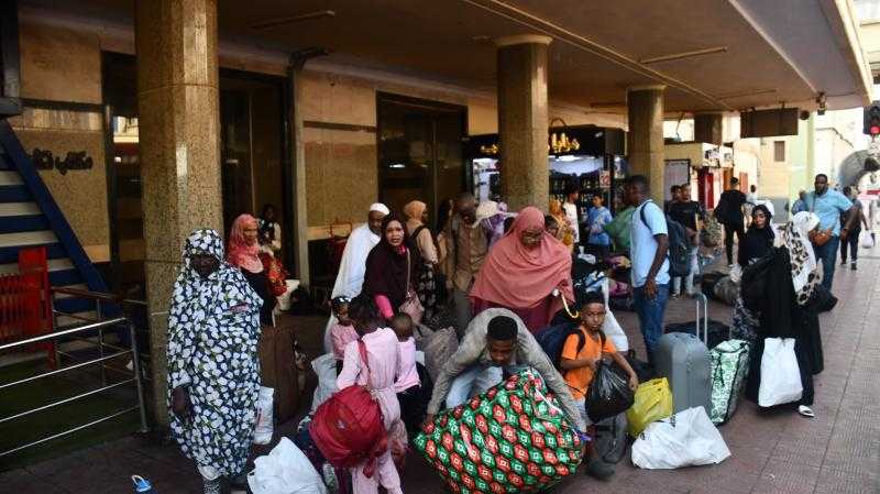 السكة الحديد تسير القطار السابع لعودة الأشقاء السودانيين إلى وطنهم