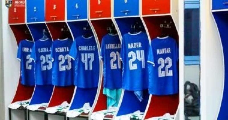 المقاولون العرب يظهر بالزي البديل ”الأزرق” لأول مرة أمام بتروجت