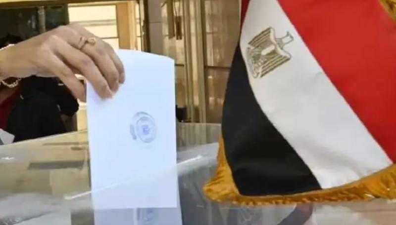 بدء عمليات الاقتراع في أول يوم من جولة إعادة انتخابات الشيوخ