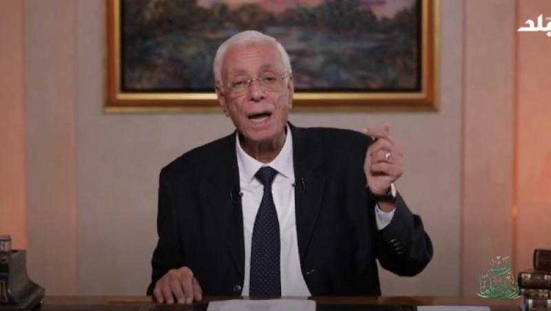 لا يمكن تشخيصه إلا بالمنظار.. حسام موافي يكشف أعراض القولون التقرحي