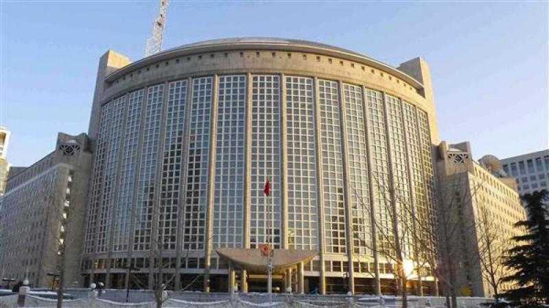 الصين تأمل في أن تحافظ تايلاند على استقرارها عقب إقالة رئيسة الوزراء بايتونجتارن شيناواترا