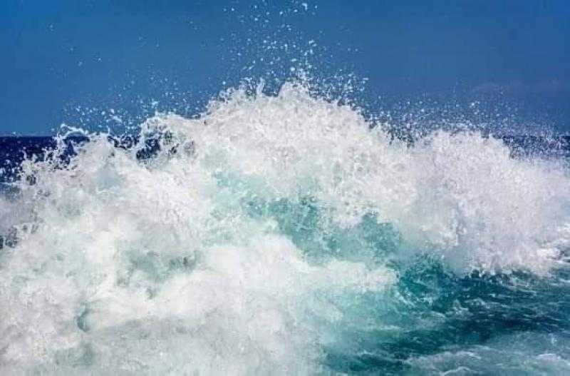 الأرصاد: ارتفاع في درجات الحرارة واضطراب الأمواج على هذه الشواطئ