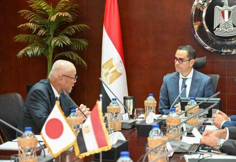 وزير الاستثمار يبحث مع السفير الياباني بالقاهرة سبل تعزيز الاستثمارات المشتركة