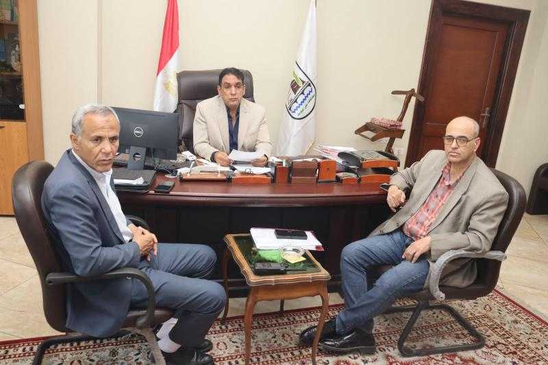 سكرتير عام مساعد بني سويف يبحث إجراءات نقل المتحف إلى مقر مجلس المدينة القديم