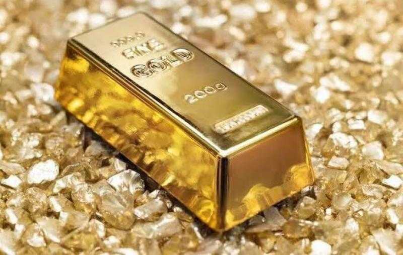 الذهب يواصل ارتفاعه القياسي مع تزايد رهانات خفض الفائدة الأمريكية