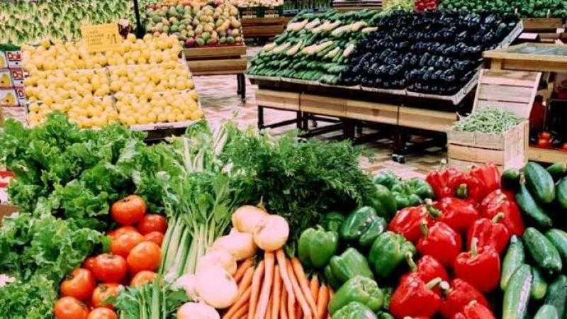 أسعار الخضروات والفاكهة اليوم الجمعة 5-9-2025