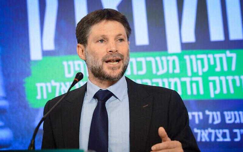 سموتريتش يجدد دعوته للإسراع بضم الضفة: حان وقت السيادة