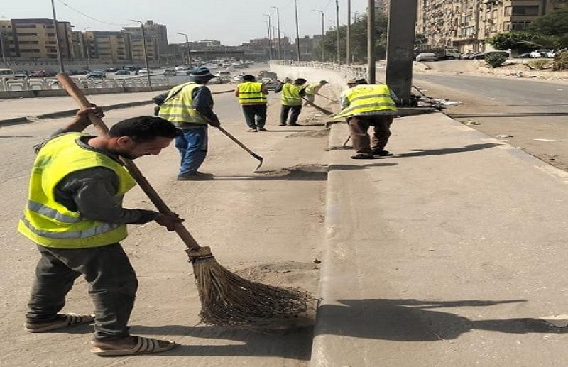 حملات للنظافة ورفع الإشغالات بحي غرب شبرا الخيمة
