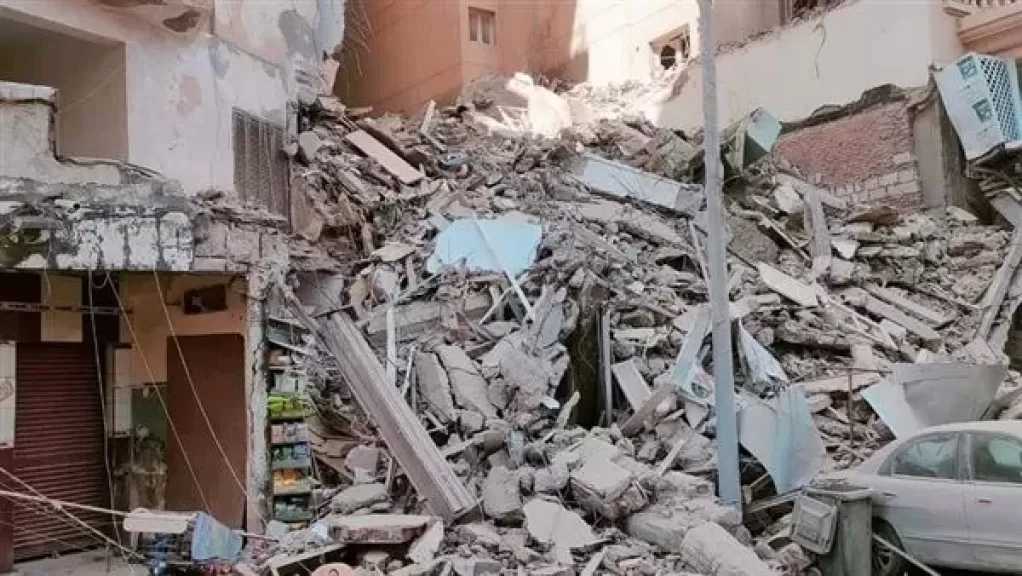 إصابة شخصين في انهيار منزل قديم غير مأهول بجهينة سوهاج