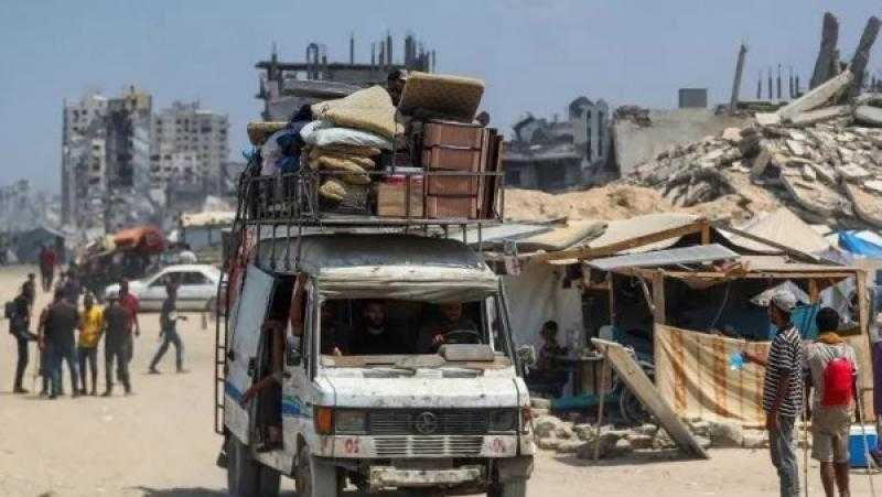 إعلام عبري يزعم نزوح أكثر من 200 ألف فلسطيني جنوب قطاع غزة
