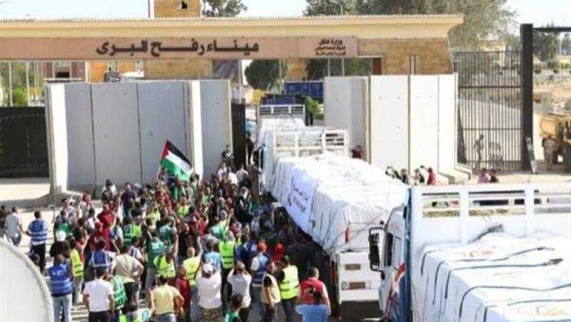 تحرك الفوج الثاني من قافلة المساعدات الإنسانية الـ41 من مصر إلى غزة