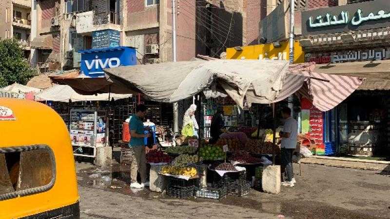 استغاثة من أهالي القناطر بسبب انتشار الباعة الجائلين بميدان المدينة