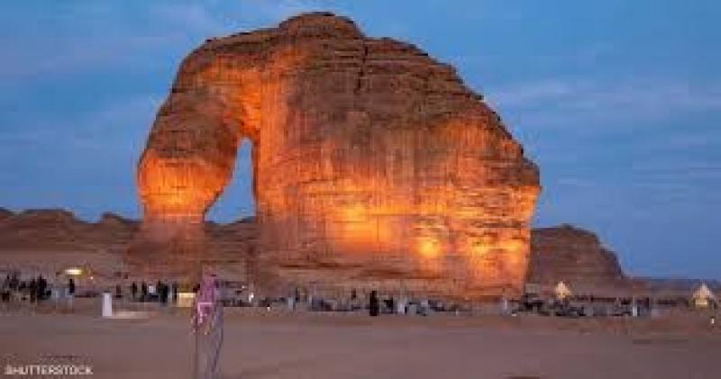 السعودية: 116 مليون سائح.. و30 مليون وافد خلال 2024 يرفعون الإنفاق السياحي إلى 284 مليار ريال