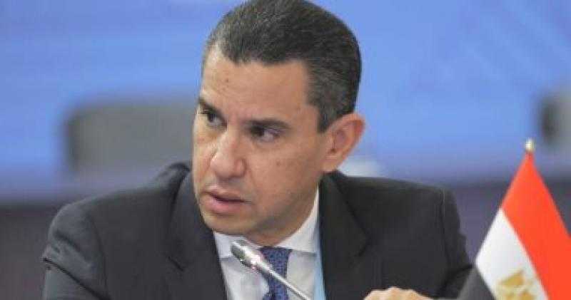 سفير مصر باليابان يتفقد مراحل تصنيع قطارات الخط الرابع لمترو أنفاق القاهرة