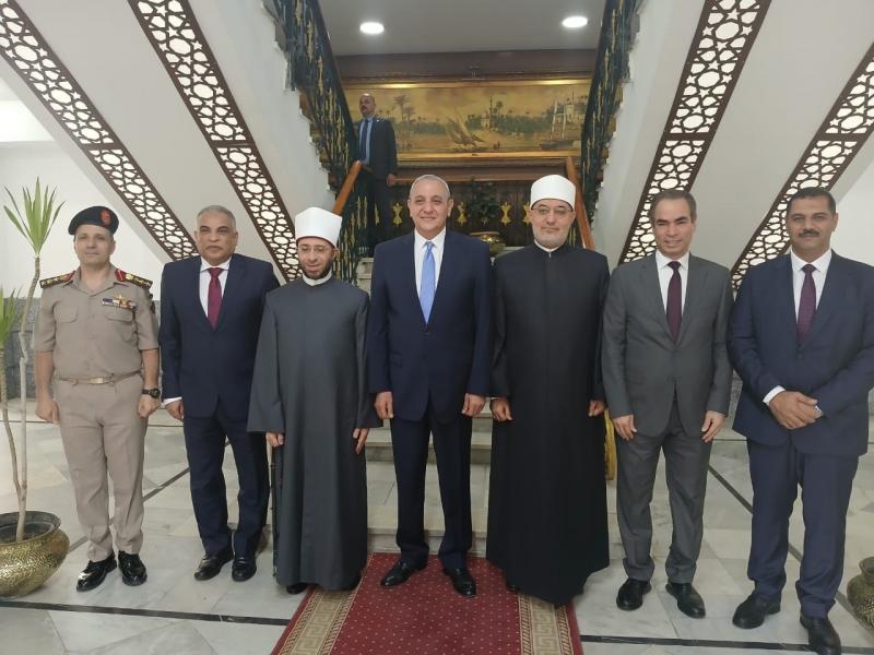 محافظ الغربية يلتقي وزير الأوقاف والمفتي ورئيس الوطنية للإعلام