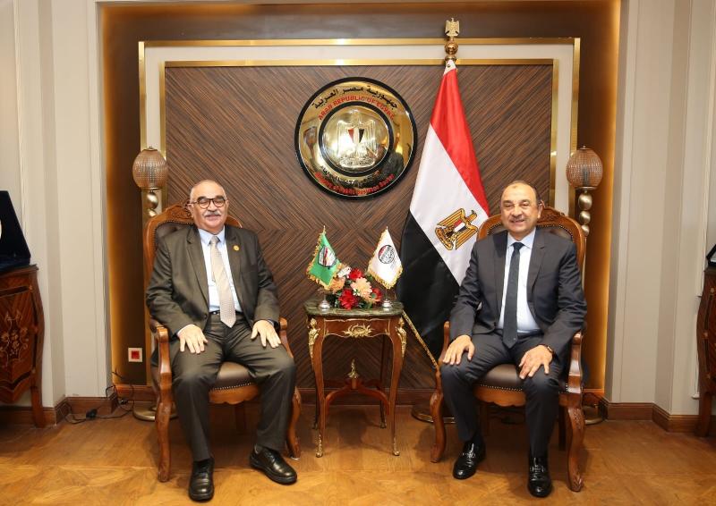 توقيع بروتوكول بين وزارة قطاع الأعمال العام وهيئة قضايا الدولة لتعزيز التعاون المشترك