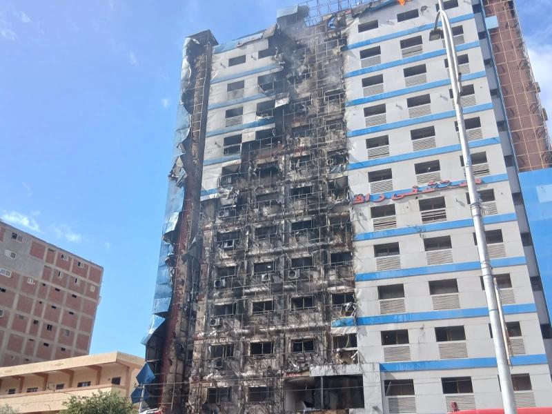 حريق هائل بأحد مستشفيات الإسكندرية والحماية المدنية تسيطر على النيران