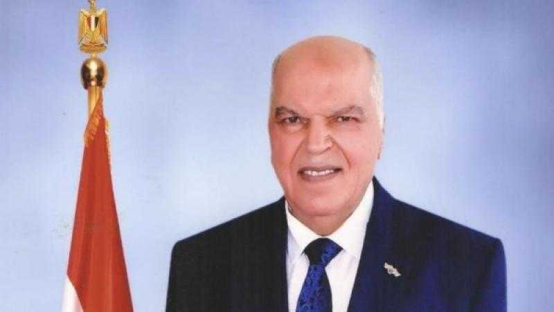 نقيب المعلمين يشيد بدور مصر والرئيس السيسي في إنهاء الحرب فى غزة
