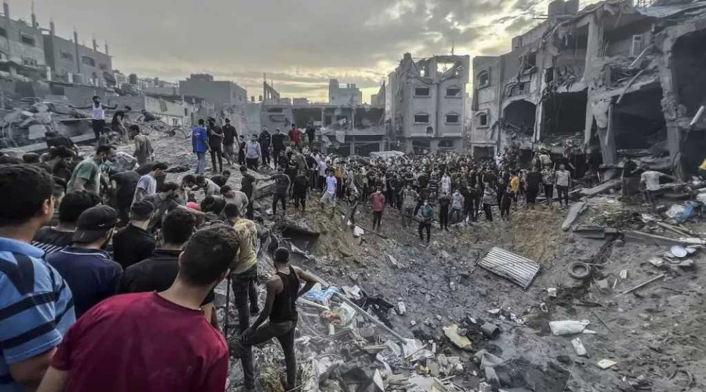 أطباء بلا حدود تندد بتهجير إسرائيل للبنانيين وتعلق العمل بالمستشفيات