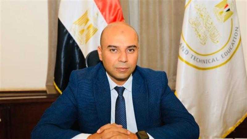 ”التعليم” تكشف سبب تأخر تسليم الكتب في بعض المدارس