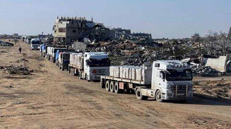 مسئولون إسرائيليون: غدا إعادة فتح المعابر واستئناف إيصال المساعدات لغزة
