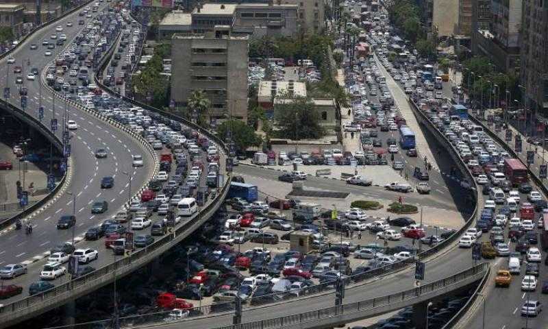 النشرة المرورية.. كثافات في القاهرة والجيزة والدفع بسيارات الإنتشار السريع